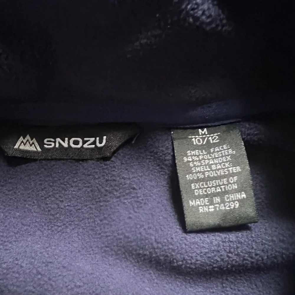 Snozu Full Zip Hooded Winter Jacket in Blue. Unisex kids. Size 10 / 12